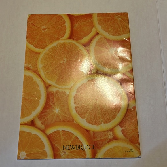 Big Book: Whats the Shape - Picture 2 of 6